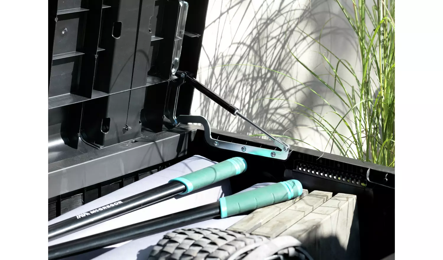 f7ad5da474e7bd35167c4efed34731f4