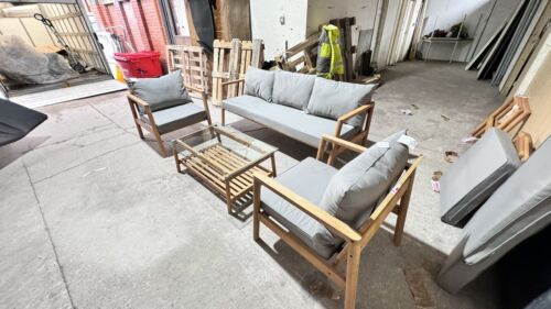 2a1e45494c9037c7785c585922356133